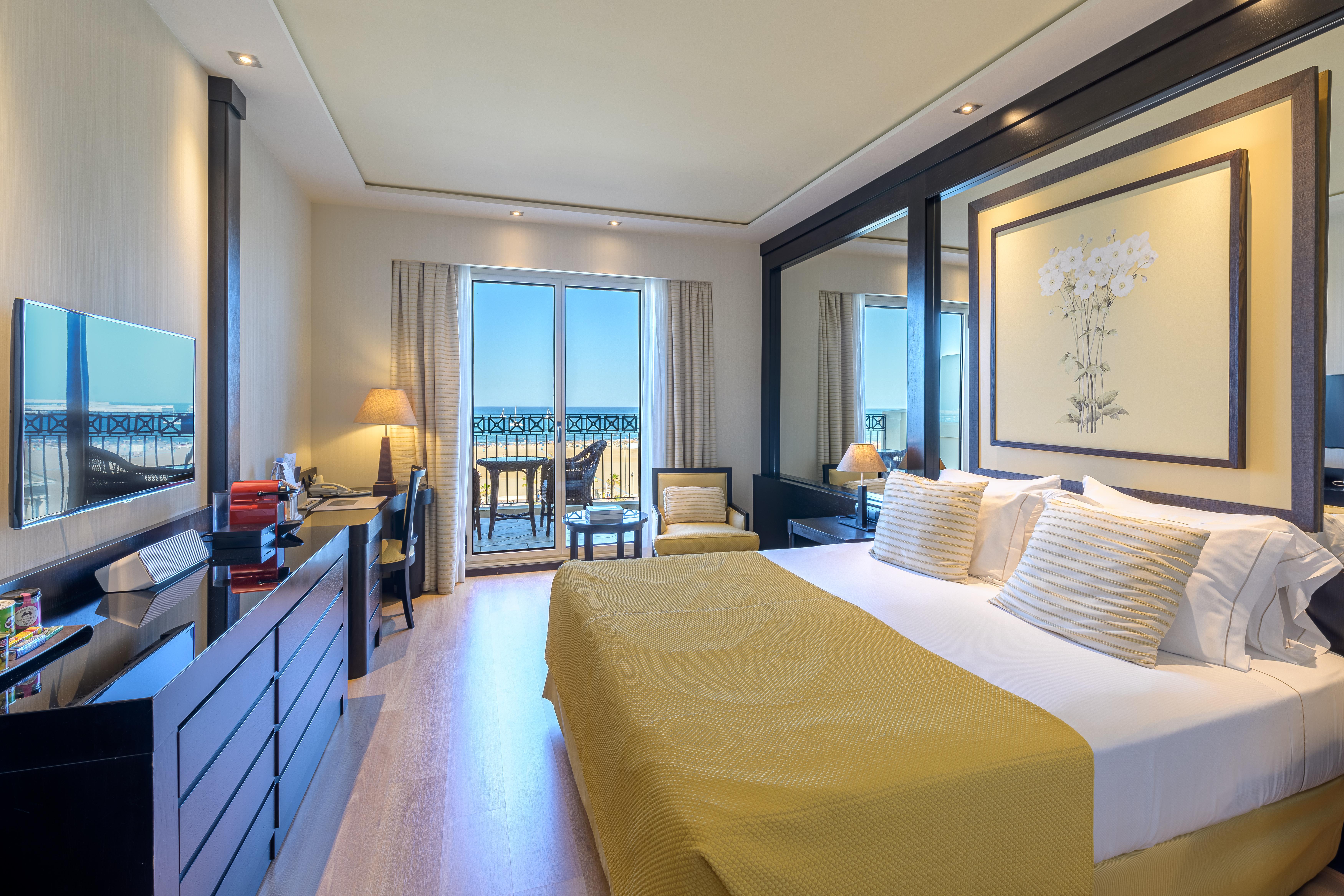 Las Arenas Balneario Resort Walencja Zewnętrze zdjęcie Deluxe room