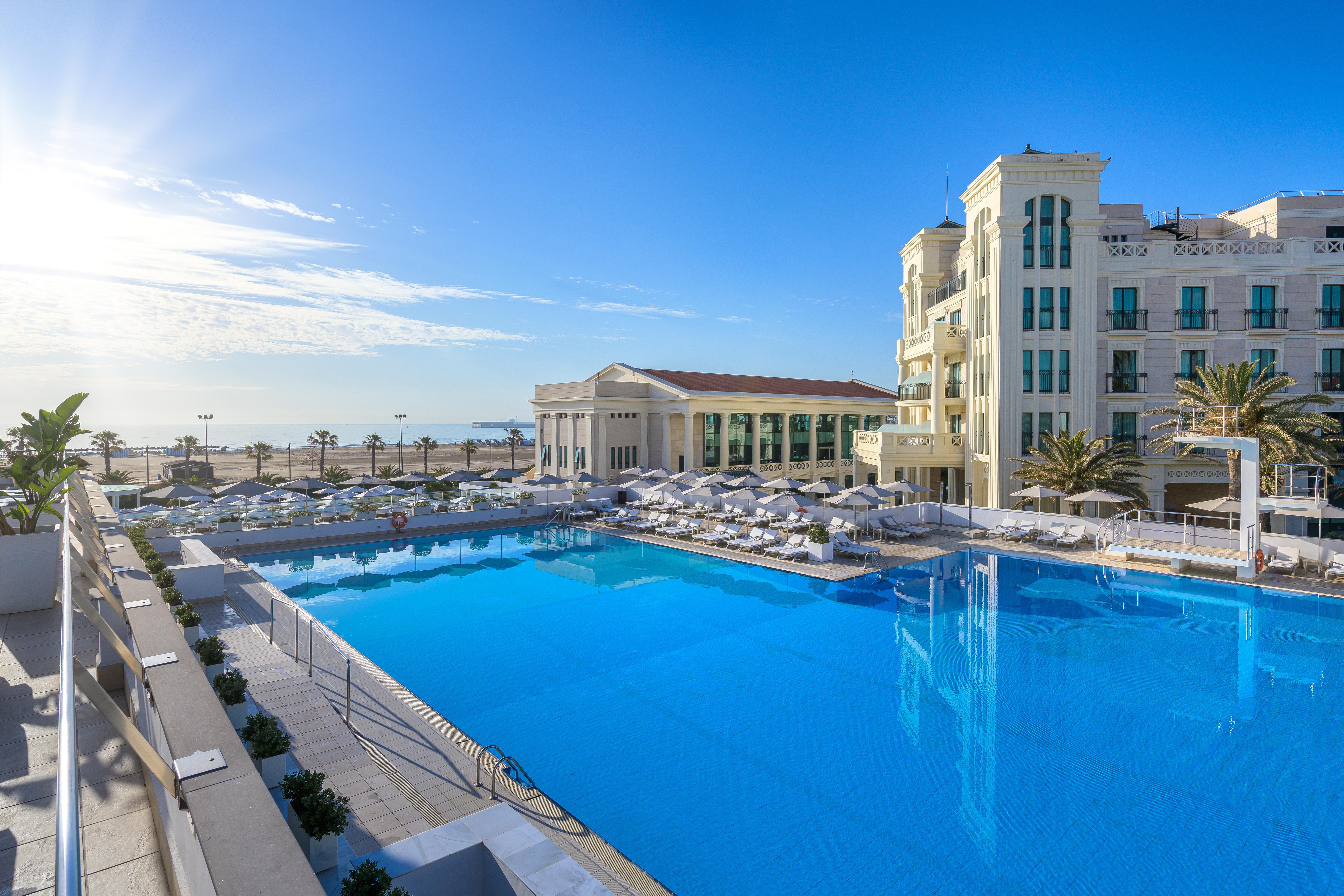 Las Arenas Balneario Resort Walencja Zewnętrze zdjęcie The Westin La Paloma