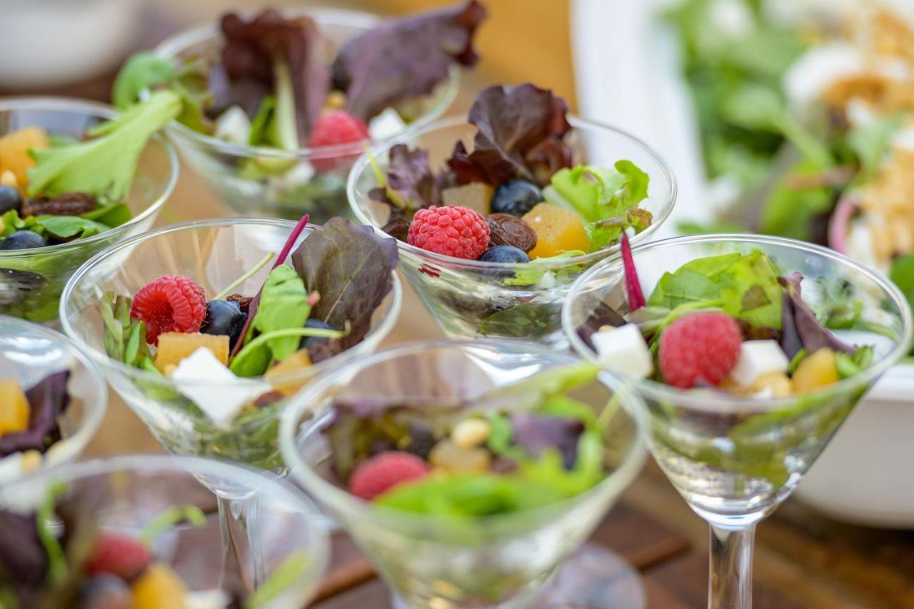 Las Arenas Balneario Resort Walencja Zewnętrze zdjęcie Fruit salad