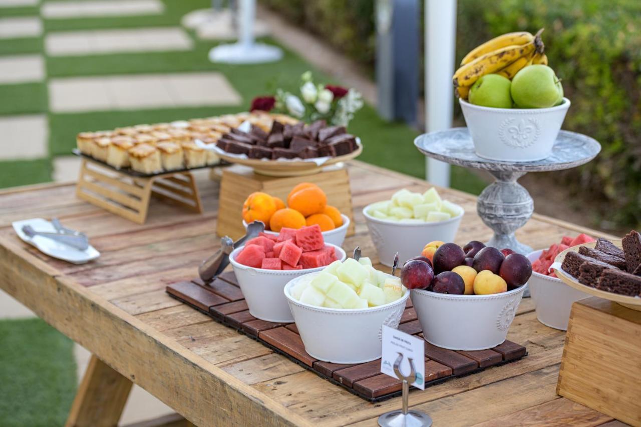 Las Arenas Balneario Resort Walencja Zewnętrze zdjęcie Fruit salad